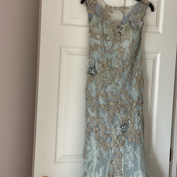 🔥 Beautiful and Glamorous Tarik ediz gown - Picture 6 of 14